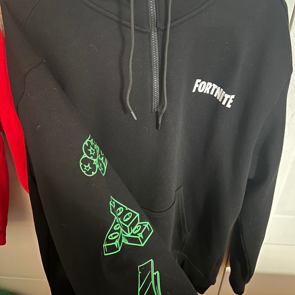 Fortnite H&M hoodie